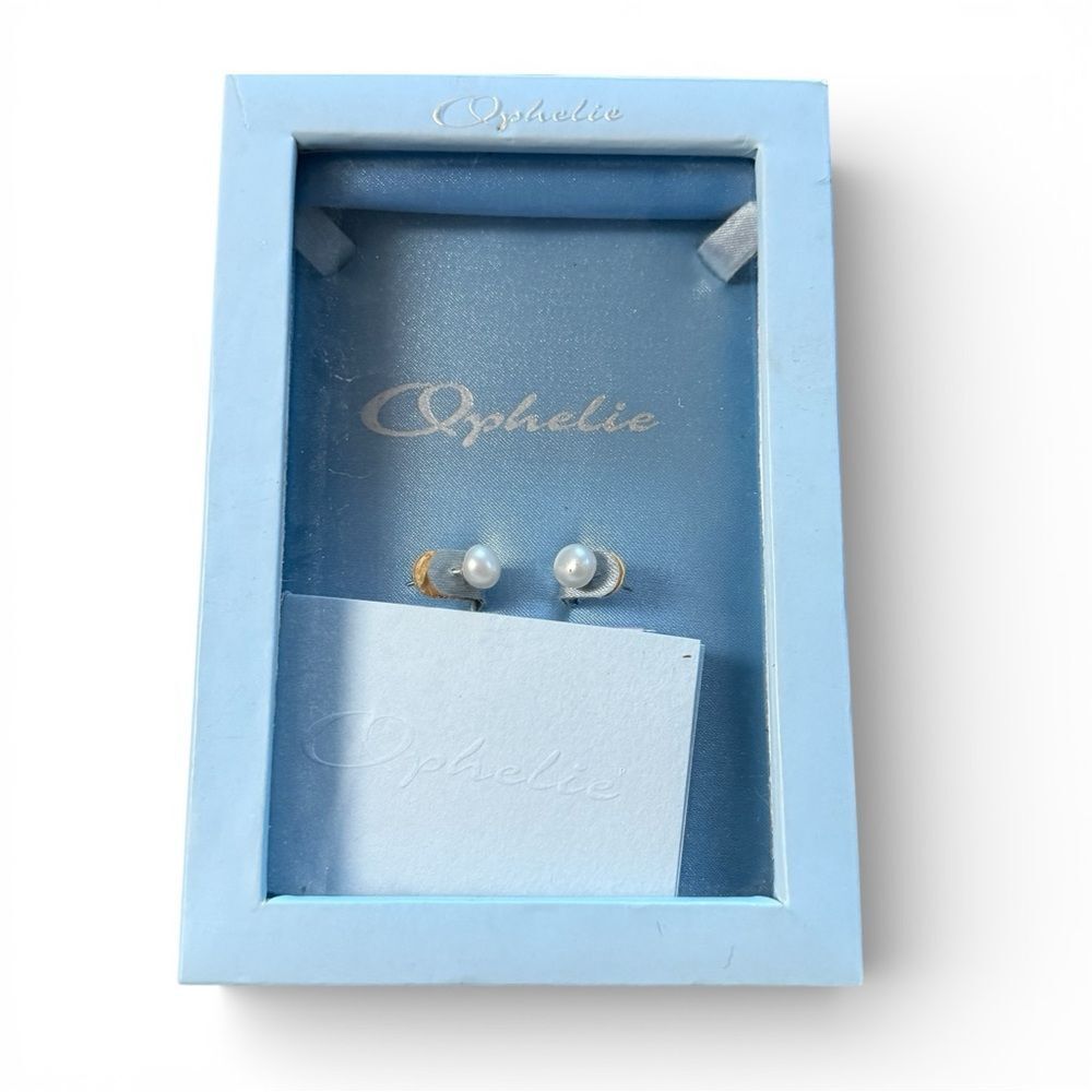 Vintage NIB Ophelie Freshwater Pearl Stud Earrings